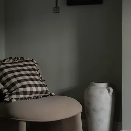 펜션 The Nook - Boutique With Hot Tub & Views